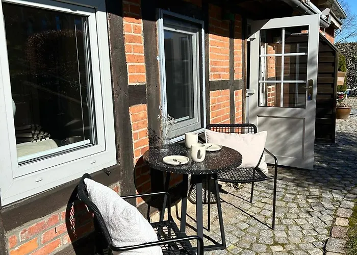 Appartement Mit Garten